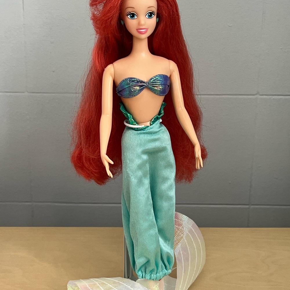Vintage Disney Store Little Mermaid doll